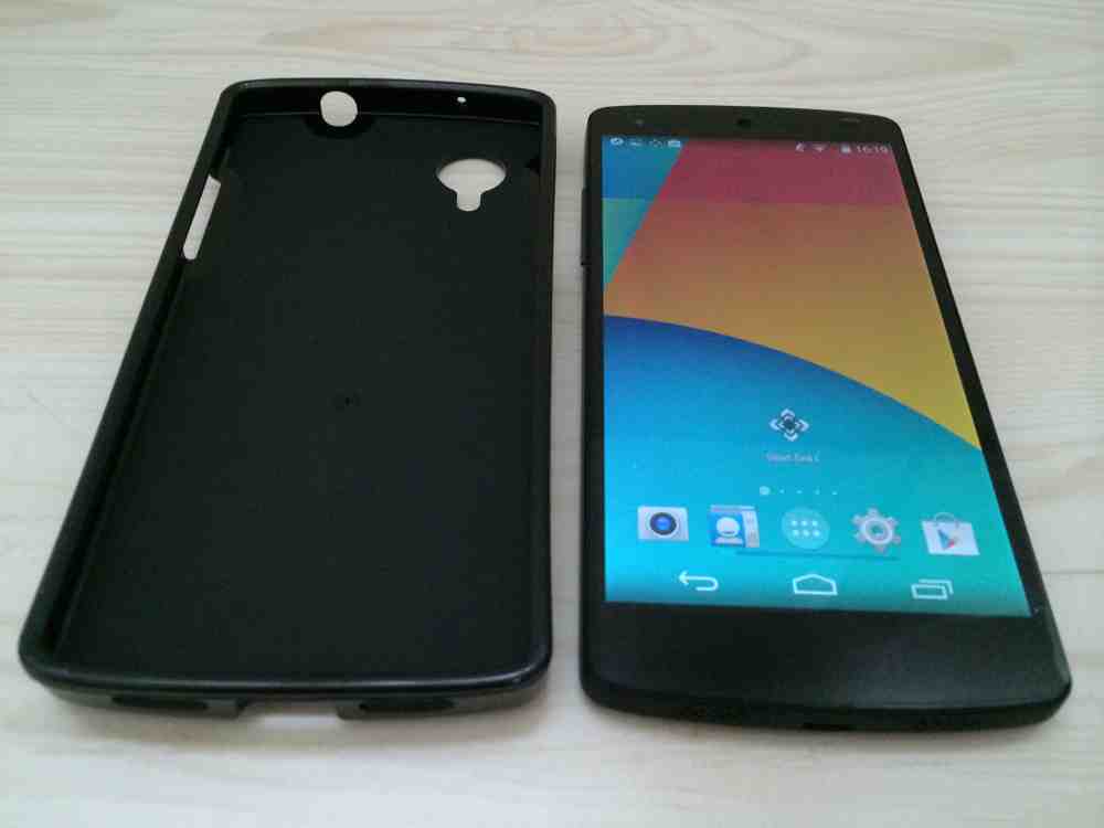 Nexus 5-tpuケース-Caseology-Matte Slim-Fit-Flexible